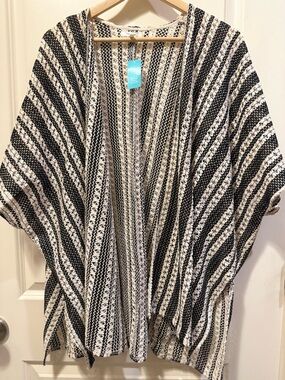 Maurices Black & White Striped Open-Front Poncho Cardigan